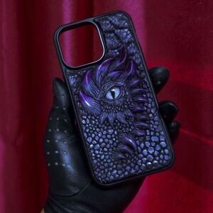 handmade dragon case